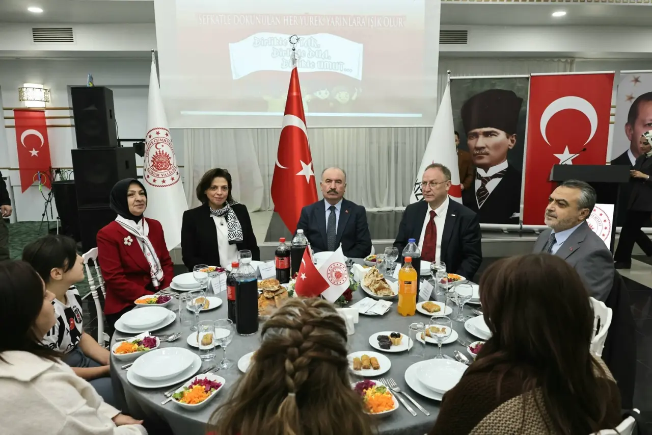 Çalgan, İftarda Çok Özel Misafirler Ağırladı 1