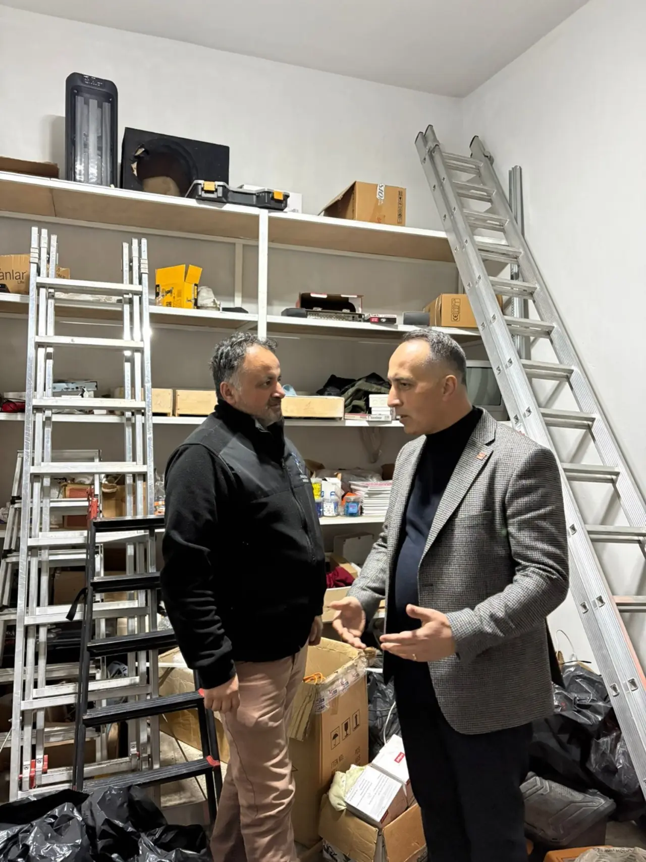 Kahvehanelerde Vatandaşın Sorunlarını Dinledi 1