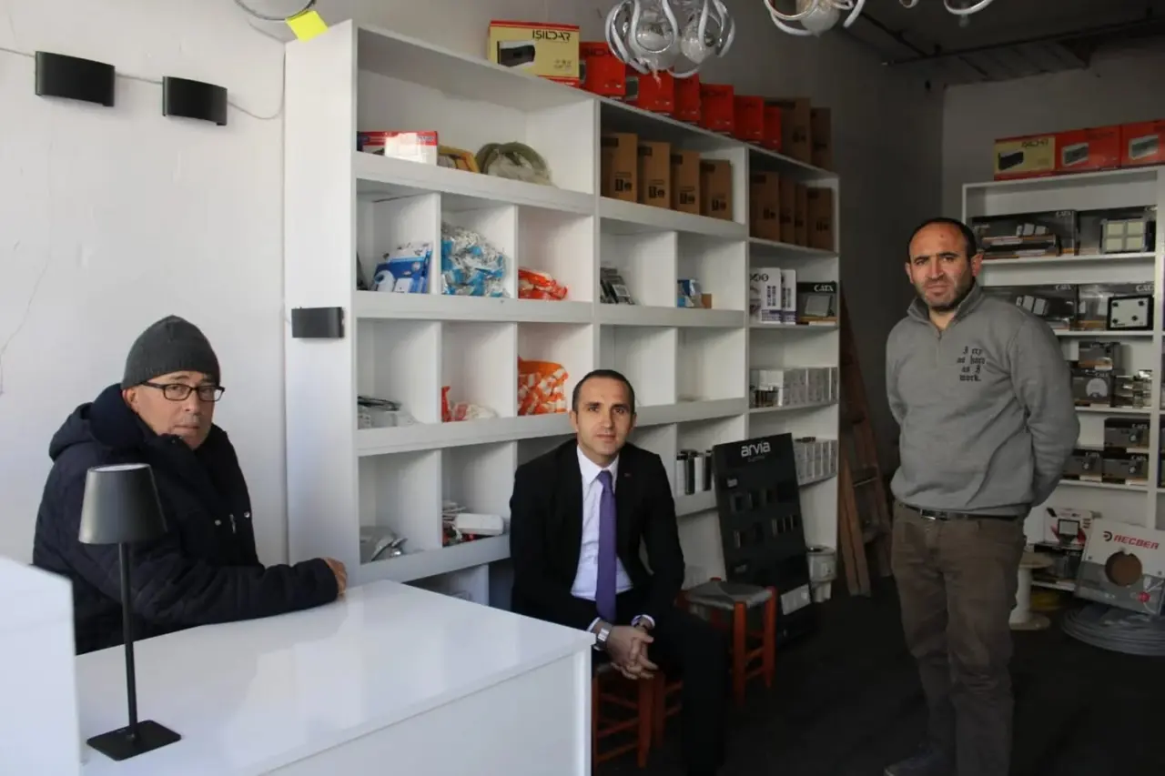 Kaymakam Polat Esnafla Bir Araya Geldi 2