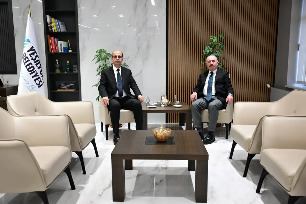 Vali Çalgan’dan Eski Okul Arkadaşına Sürpriz 1