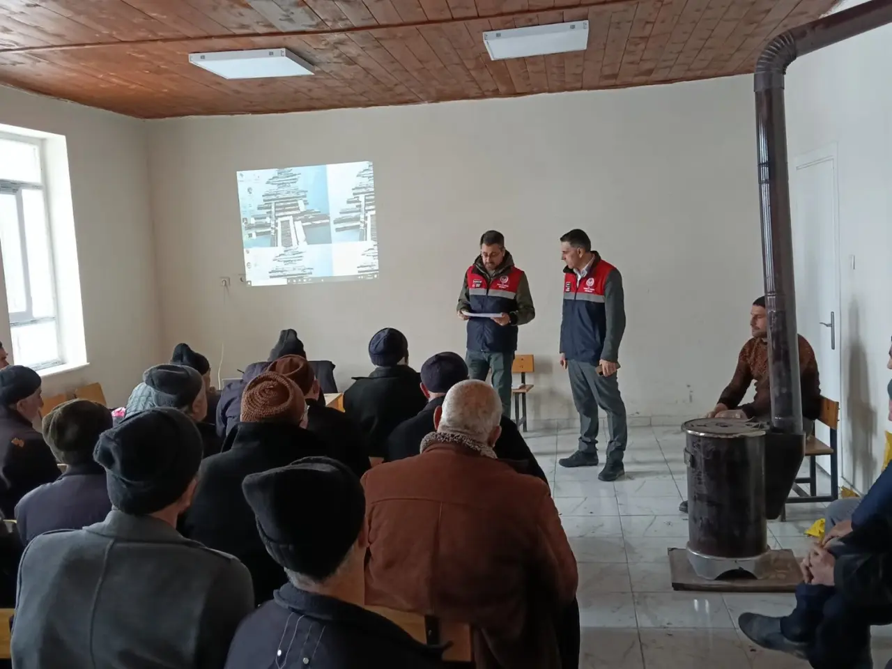 Tarım Üreticilerine Tarımsal Yenilikler Anlatılıyor 2