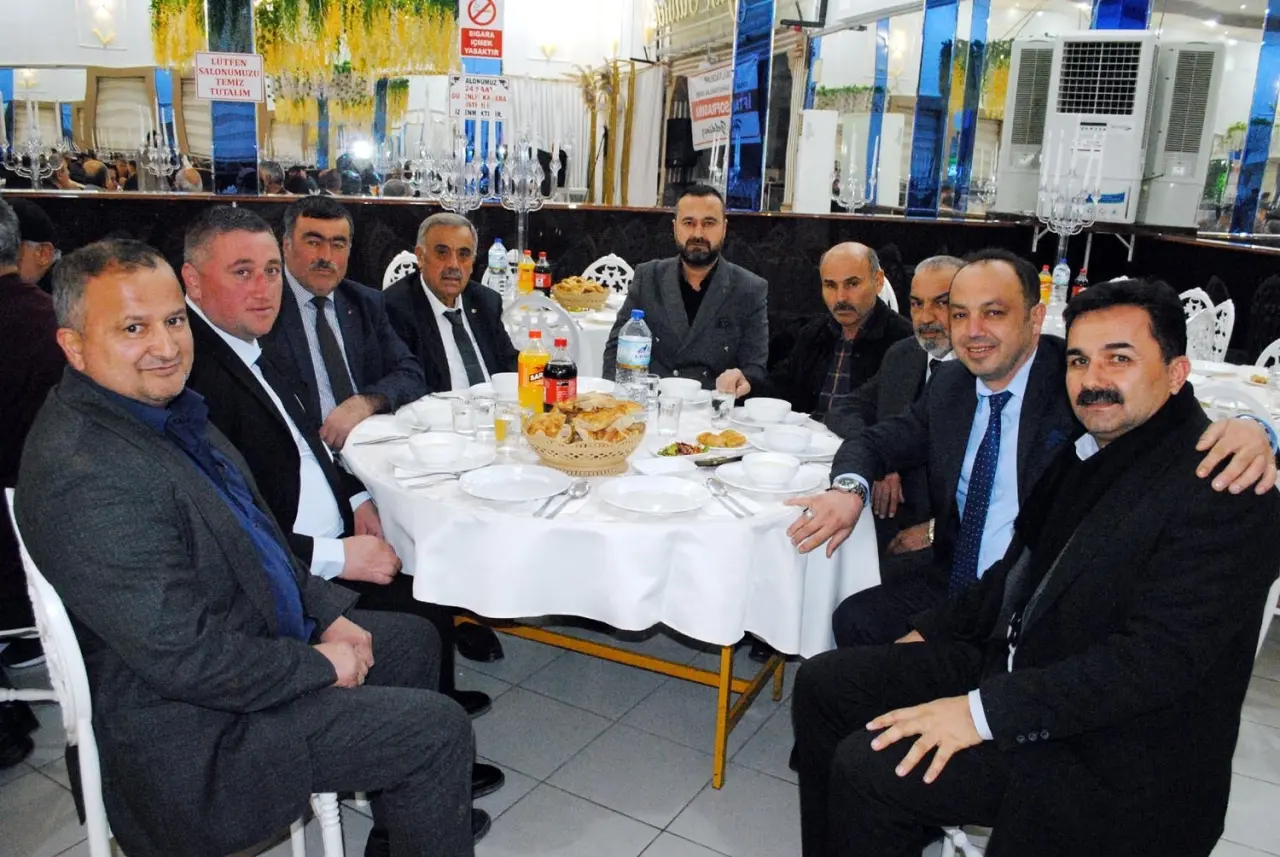 Mobilyacı Esnafı İftarda Buluştu 3