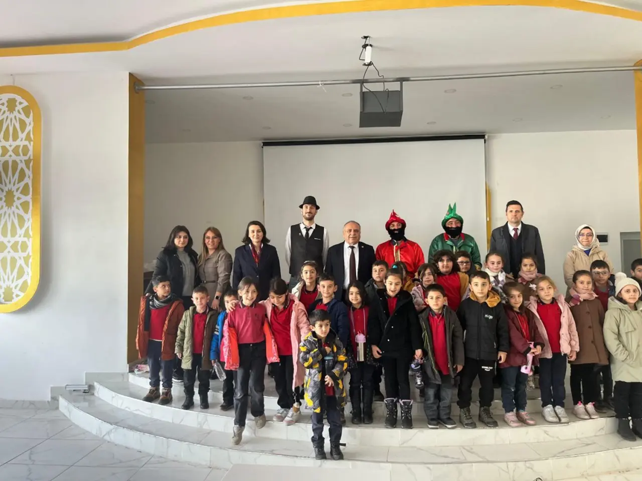 Çocuklar Şenlikte Eğlendi 5