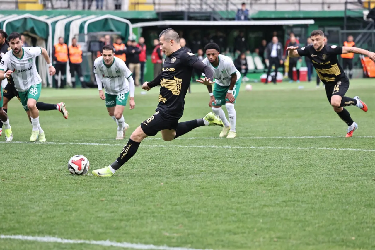 Uçar Yönetimindeki Çorum Fk’nin Galibiyet Serisi Kaç Maç Oldu ? 1