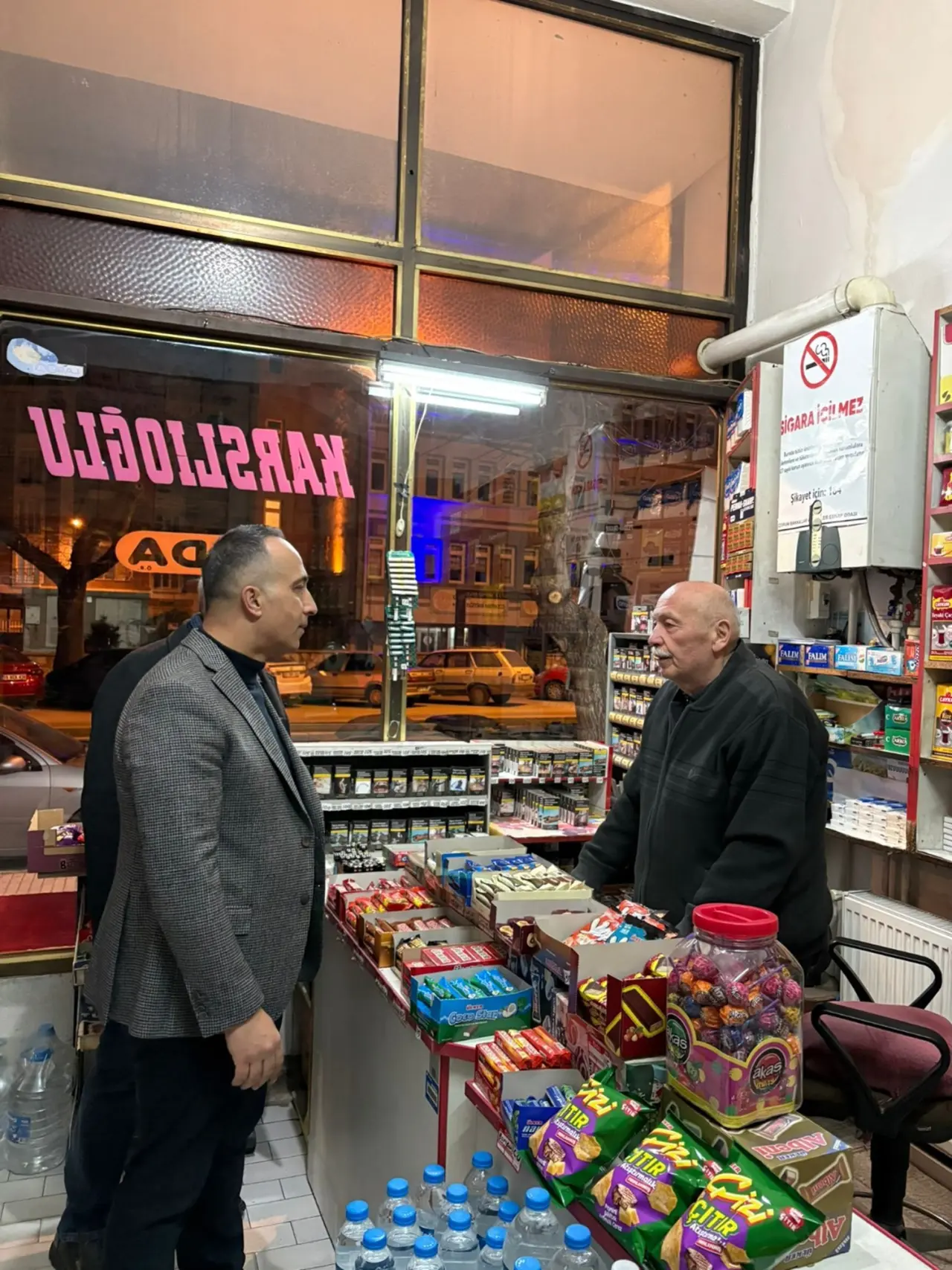 Kahvehanelerde Vatandaşın Sorunlarını Dinledi 5