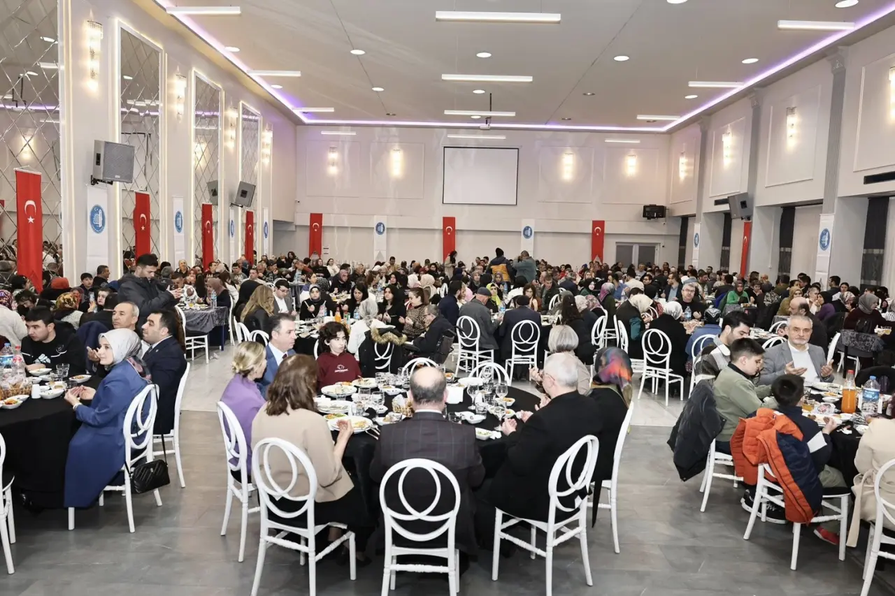 Gönül Sofrası’nda Bir Araya Geldiler 5