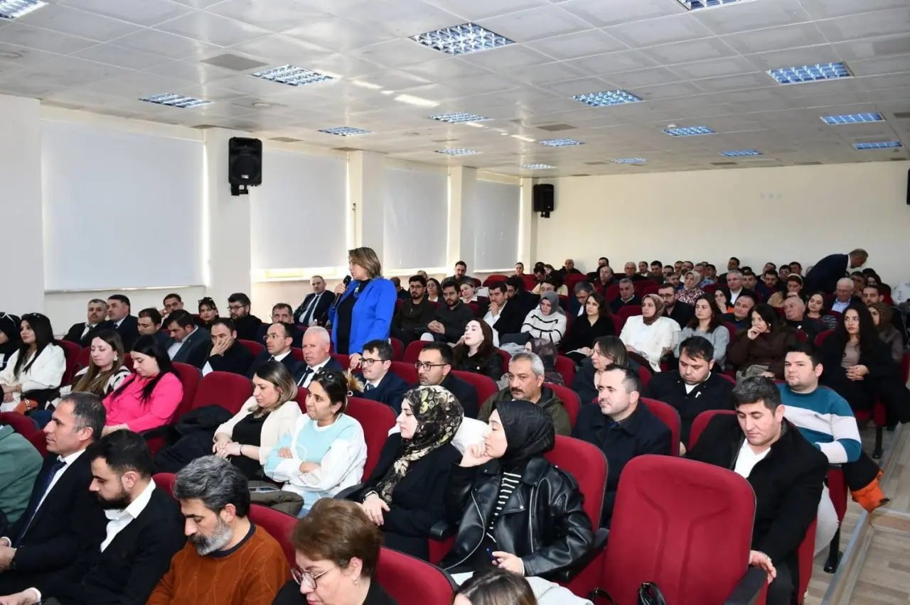 Meb Genel Müdürü Güner, Çorum'da Özel Eğitim Kurumlarının Temsilcileriyle Buluştu 1