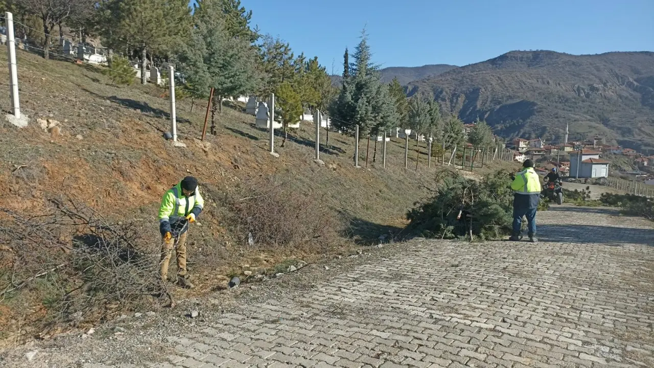 Bayat’ta Bayram Öncesi Temizlik Seferberliği 5