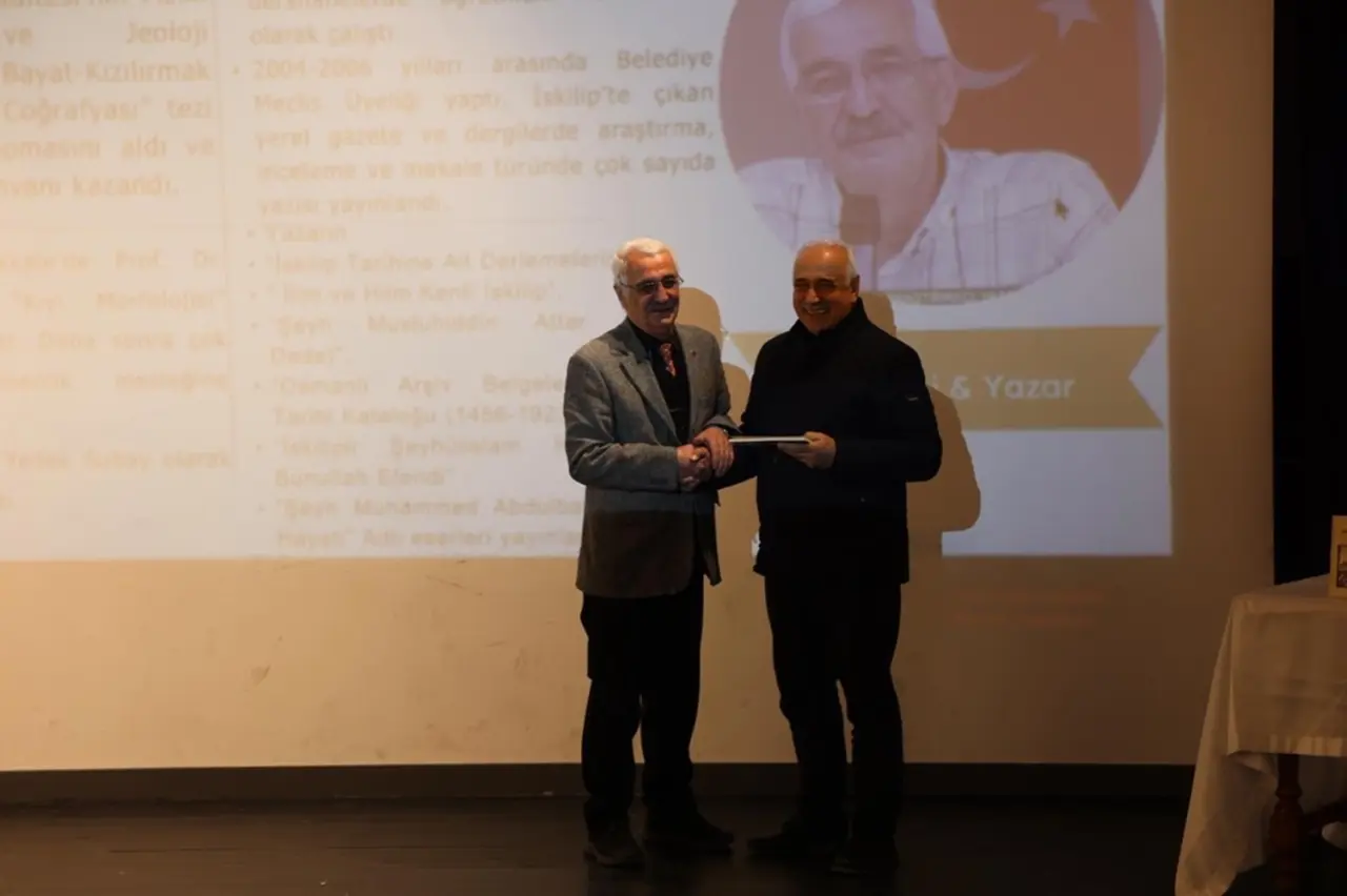 Tarihi Kışlada Kültürel Buluşma 5