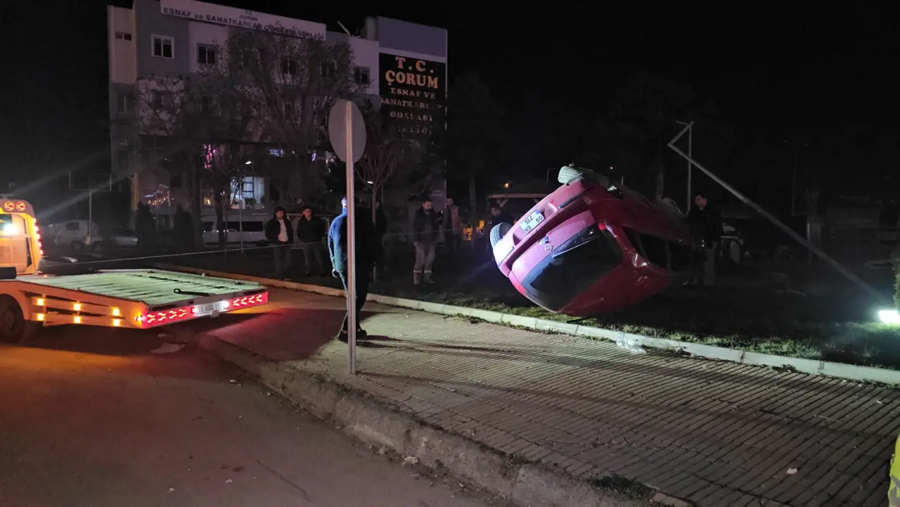 Kontrolden Çıkan Araç Parka Uçtu 3