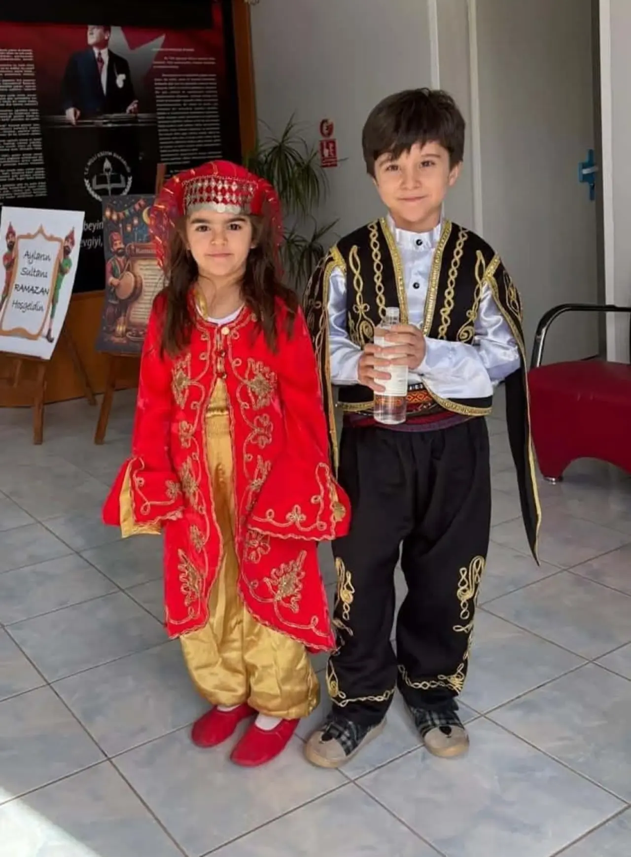 Anaokulunda Kurulan Sokak, Görenleri Maziye Götürdü 5