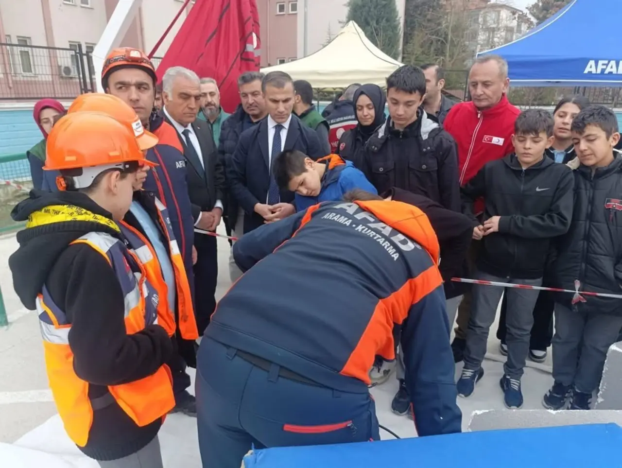 Öğrencilere Deprem Eğitimi 1