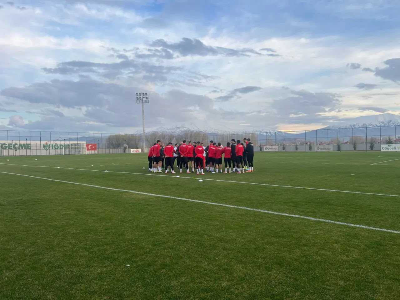 Kırmızı-Siyahlıların Ne Zaman Topbaşı Yapacağı Belli Oldu 1