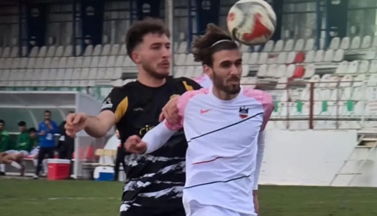 Çorumlu Futbolcunun Takımını Zor Günler Bekliyor 1