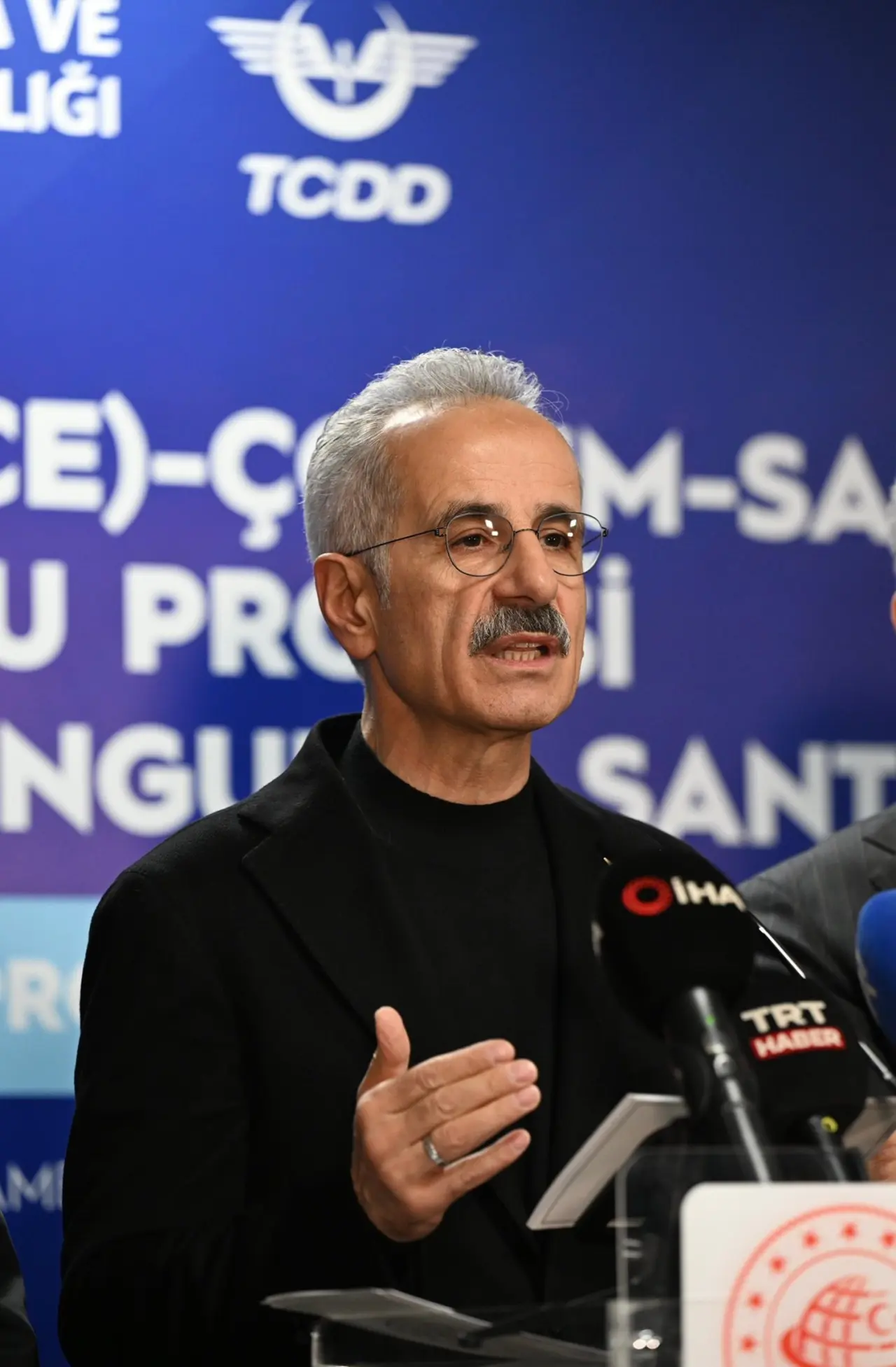 Bakan Uraloğlu, Özgür Özel’e Çorum’dan Bu Sözlerle Cevap Verdi 2