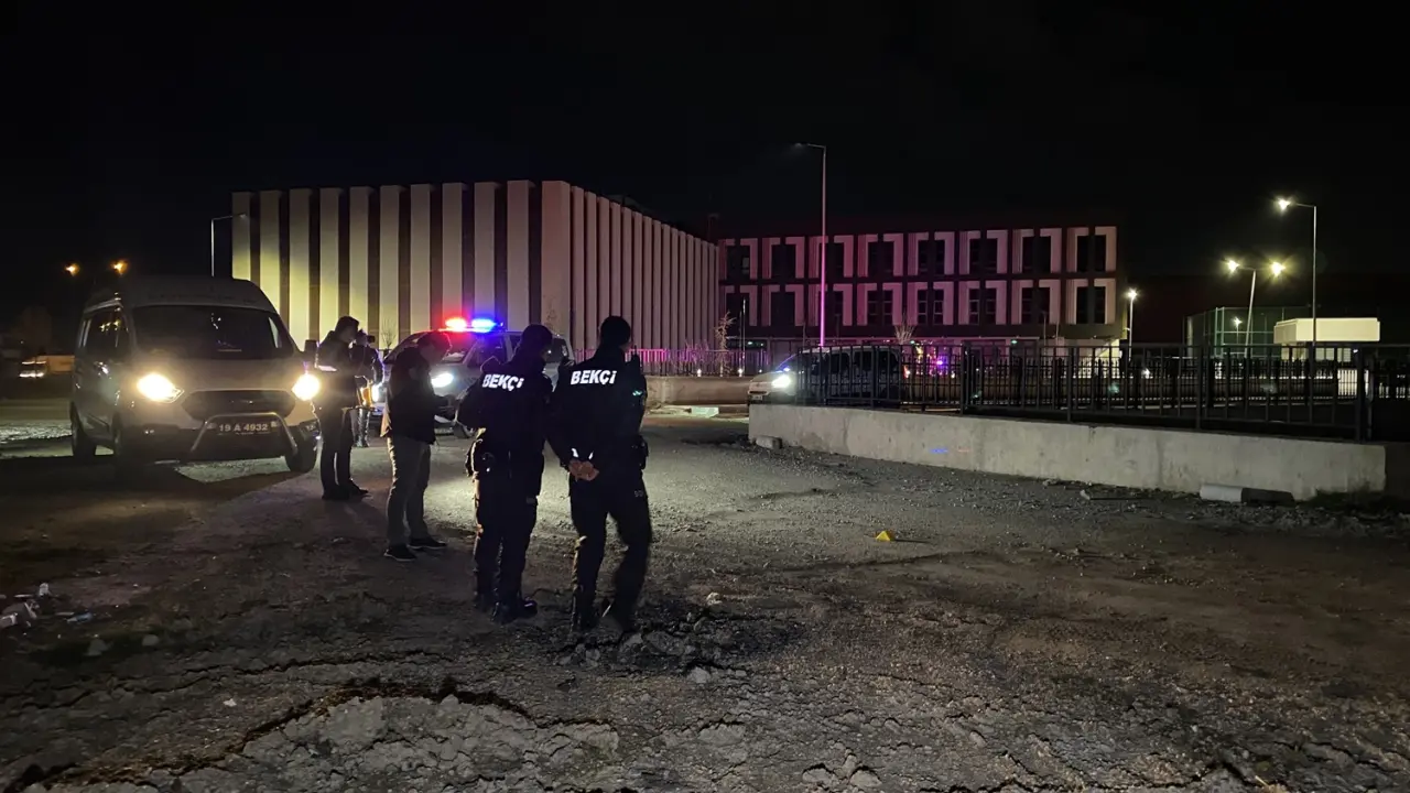 Önce Darbettiler, Ardından Tabancayla Vurup Kaçtılar 3