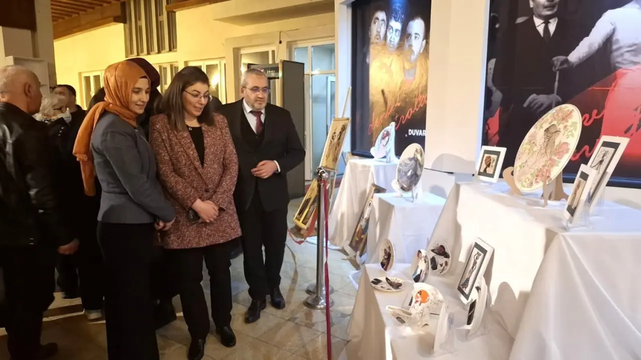 8 Mart’a Özel Göz Kamaştıran Sergi 1