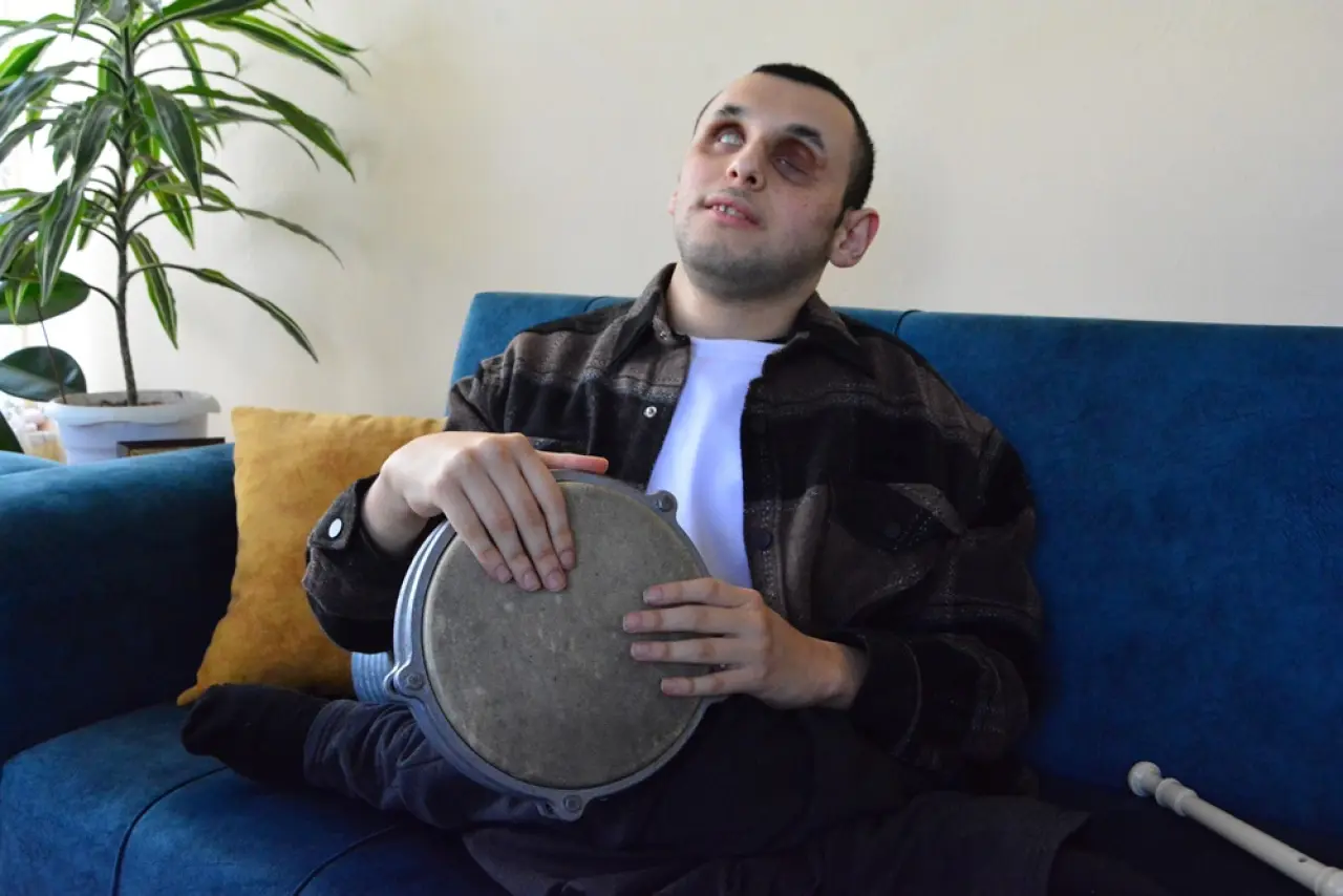 Müzik Aşkı Engellerini Aştı 6