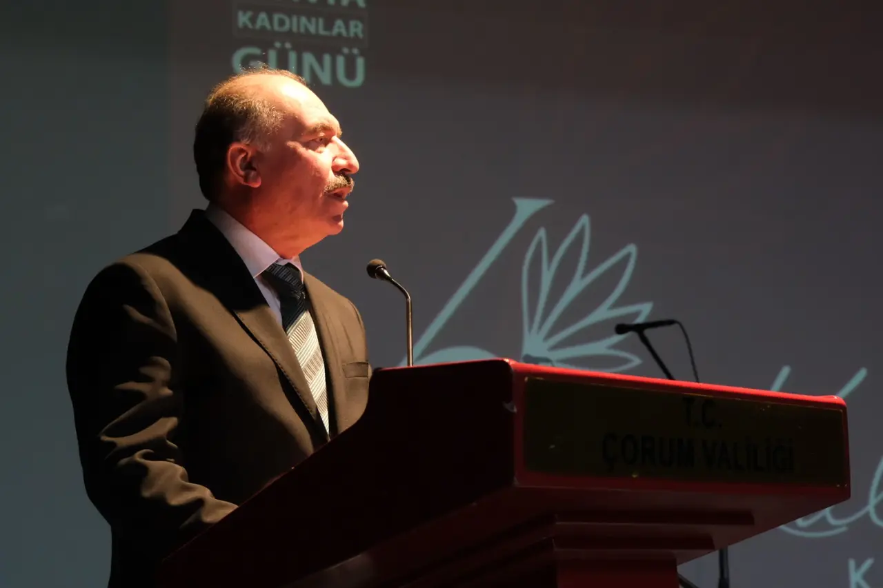 Çorum'da Kadınlardan Oluşan Gönülden Ezgiler Korosu Konser Verdi 5