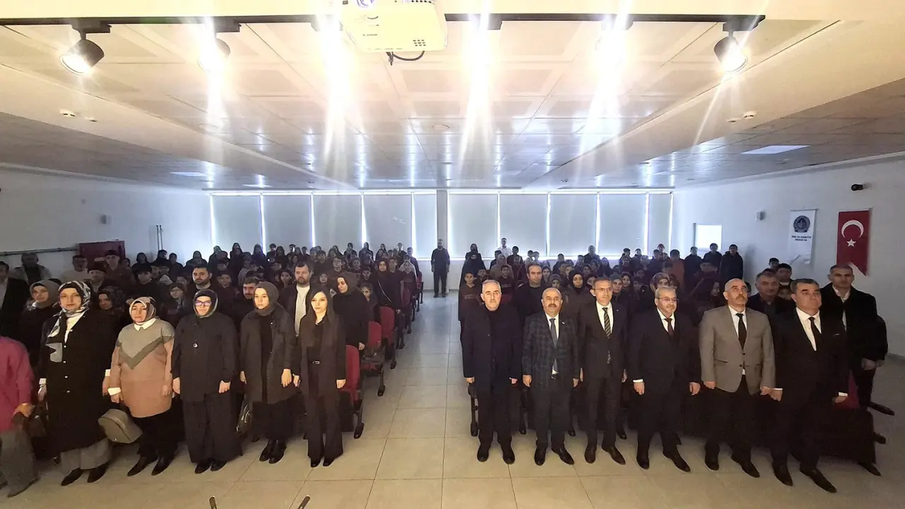 Çocuklar Necmettin Erbakan’ı Unutmadı 2