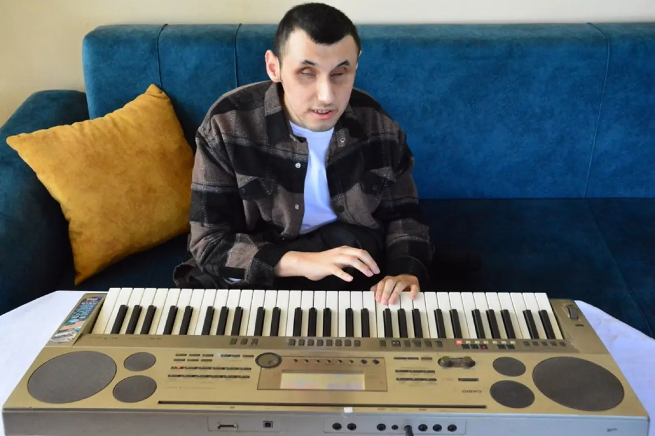 Müzik Aşkı Engellerini Aştı 2