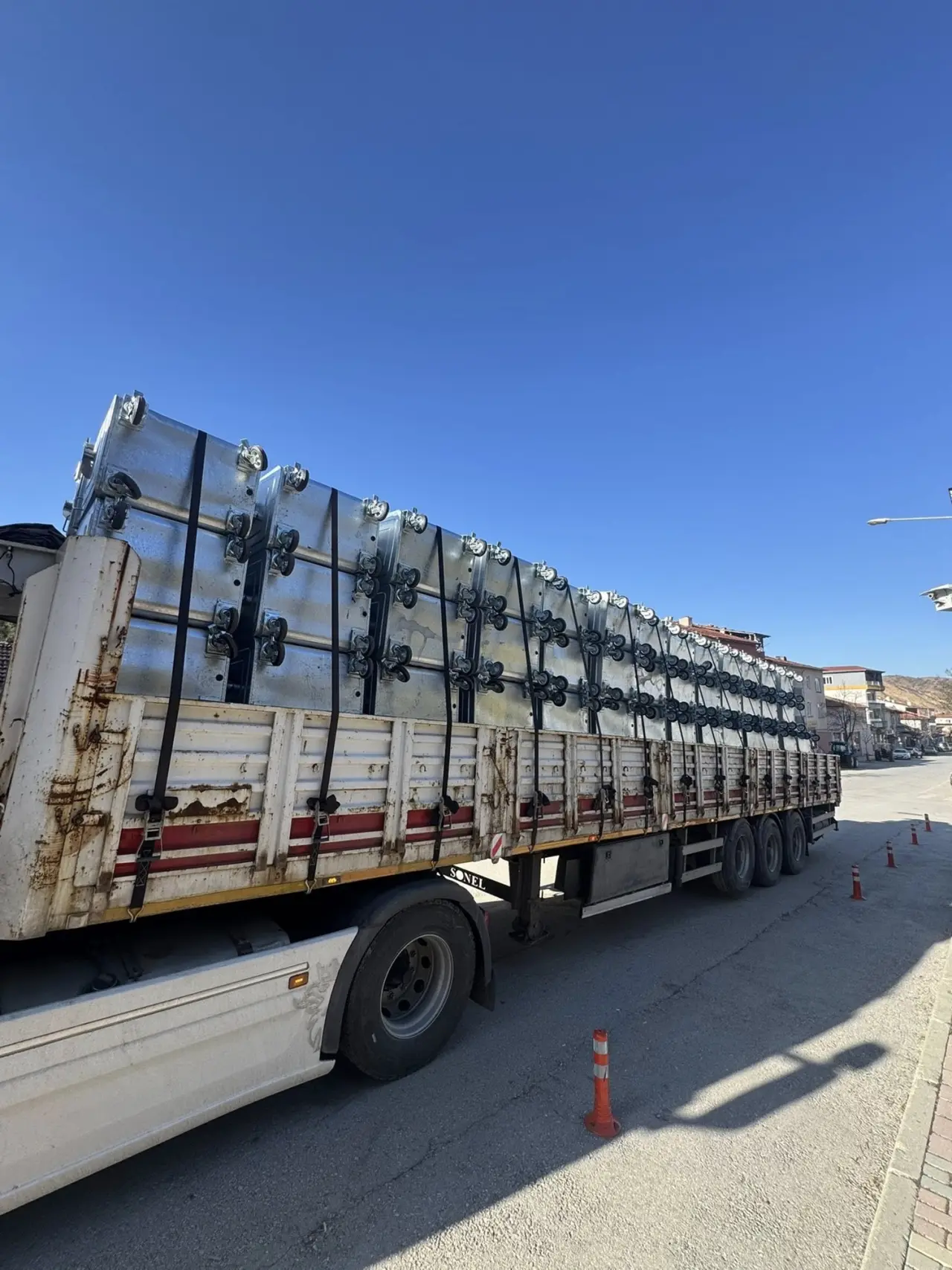 Uğurludağ’a Yeni Çöp Konteynırları 1