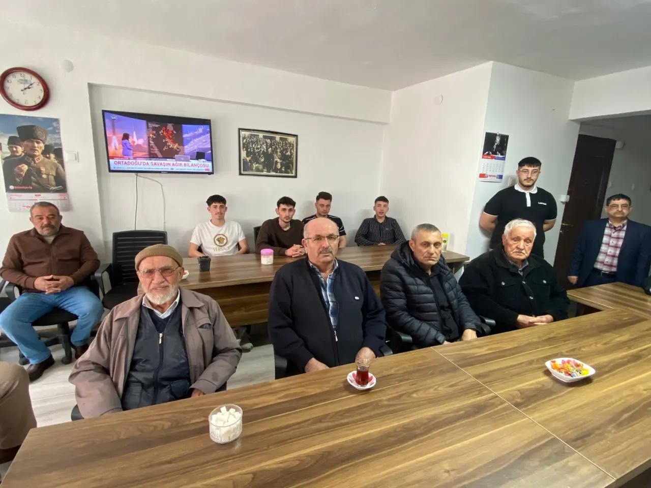 İYİ Partililer Parti Binasında Bayramlaştı 3