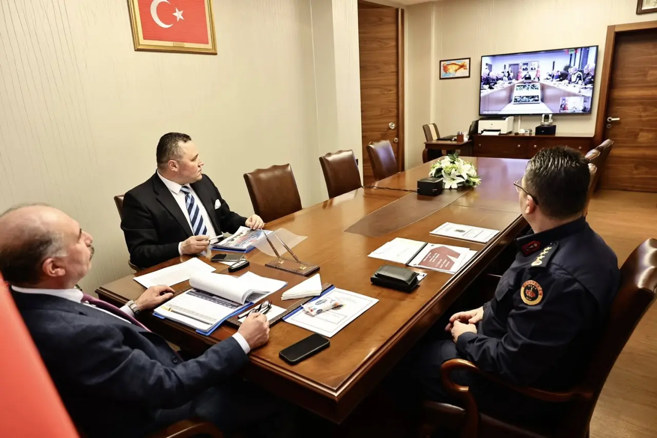 Bakan İle Tedbir Mesaisi 3