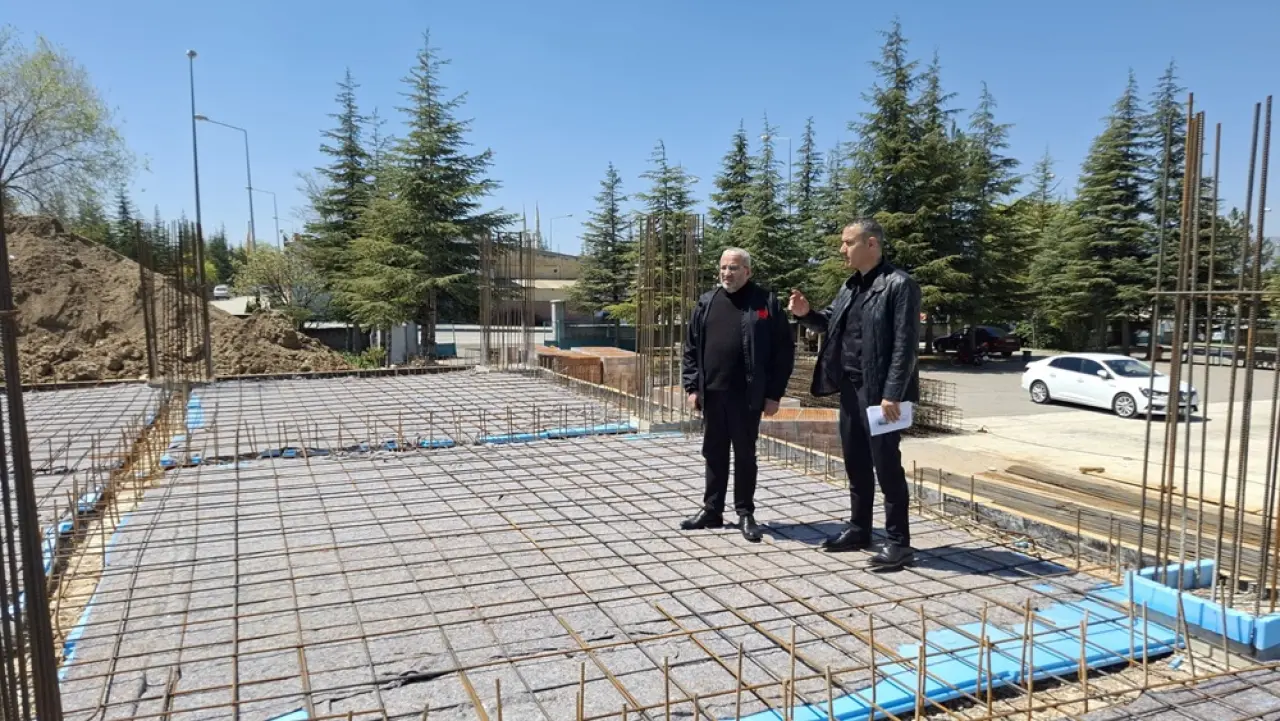 Eğitim Yöneticileri Anılarını Kitapla Anlattı 3