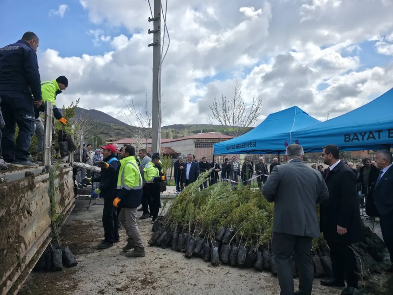 Bayat’ta 20 Bin Fidan Toprakla Buluştu 5