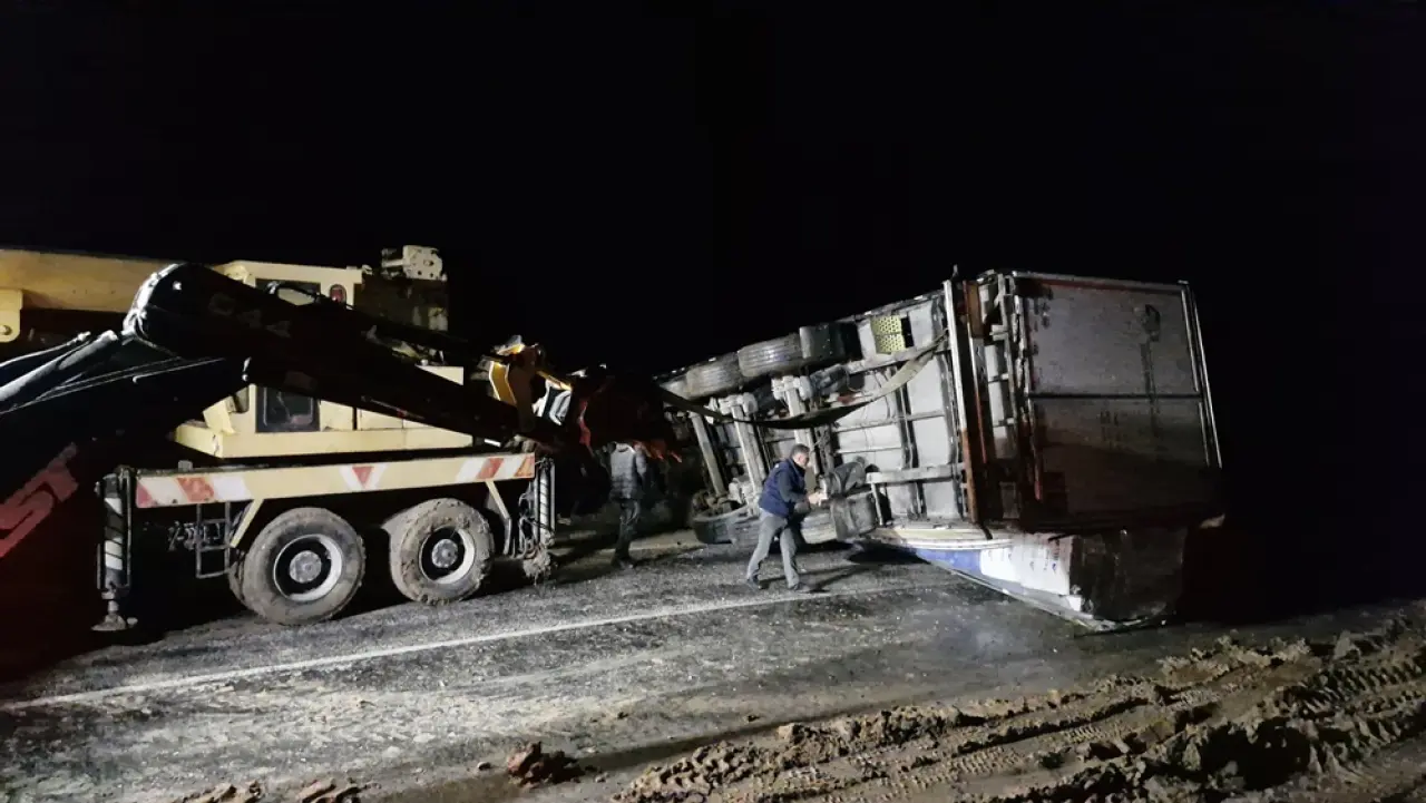 Ankara Karayolunda Hayat Durdu 4