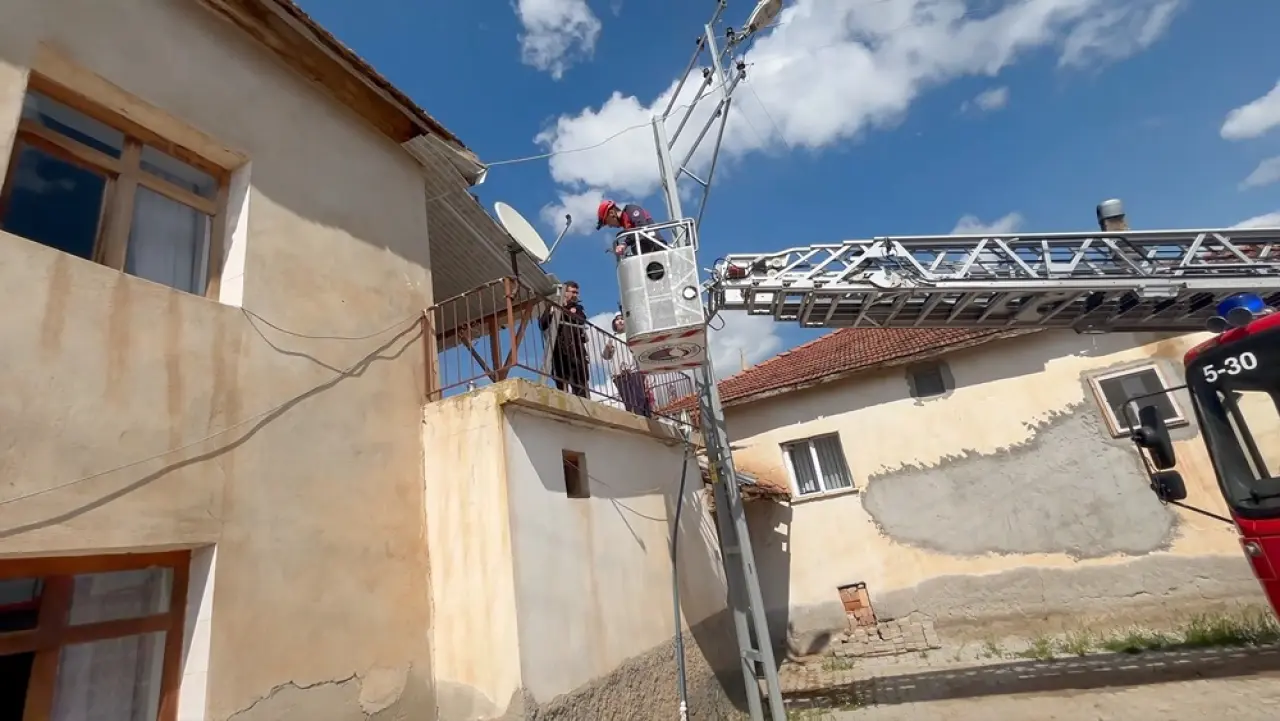 Baca Temizlemek İsterken Yığılıp Kaldı 2