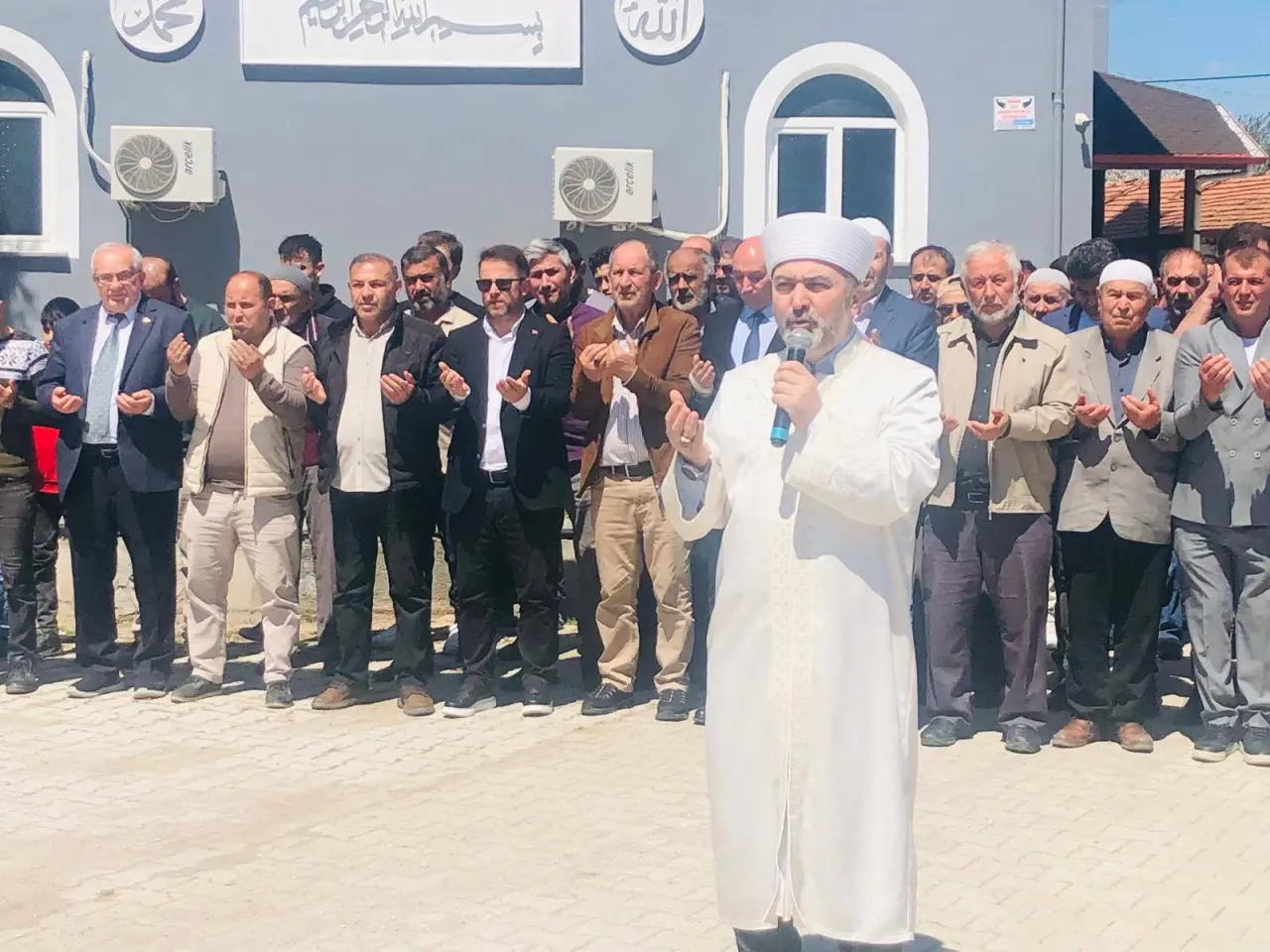 Köprüalan’da Eller Bereket İçin Semaya Açıldı 1