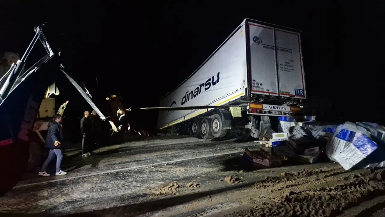 Ankara Karayolunda Hayat Durdu 5