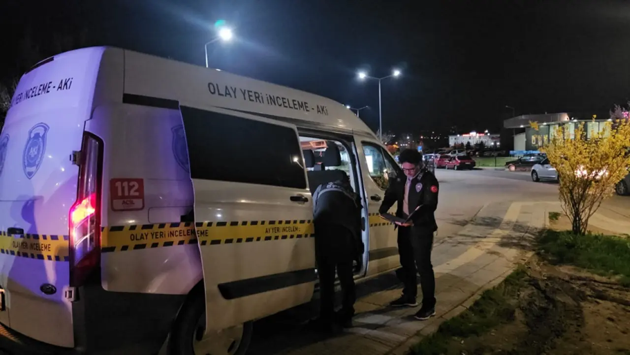 Direksiyon Başında Kurşun Yağmuru 1