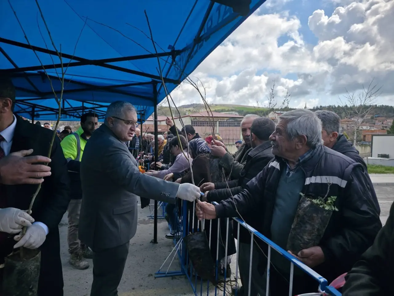 Bayat’ta 20 Bin Fidan Toprakla Buluştu 3