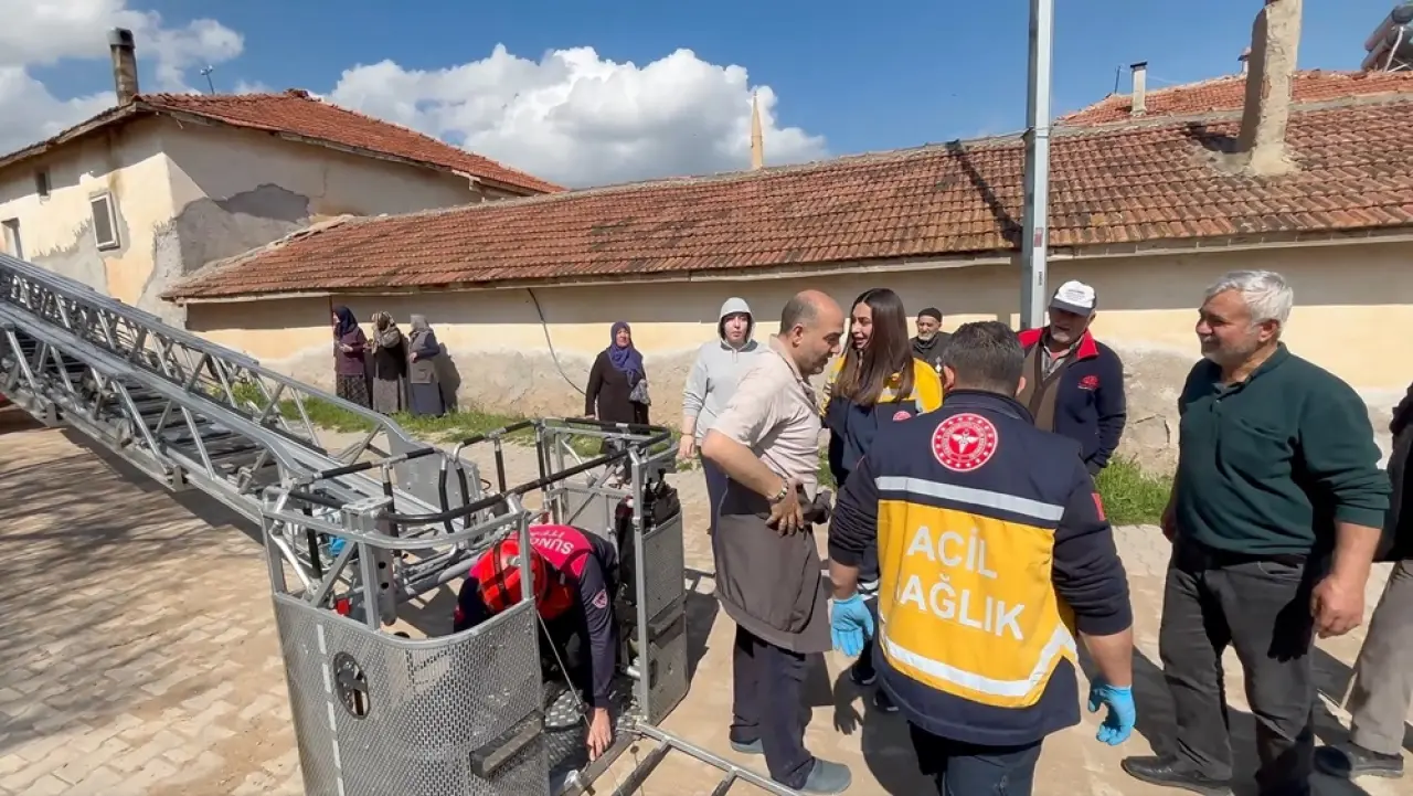 Baca Temizlemek İsterken Yığılıp Kaldı 5