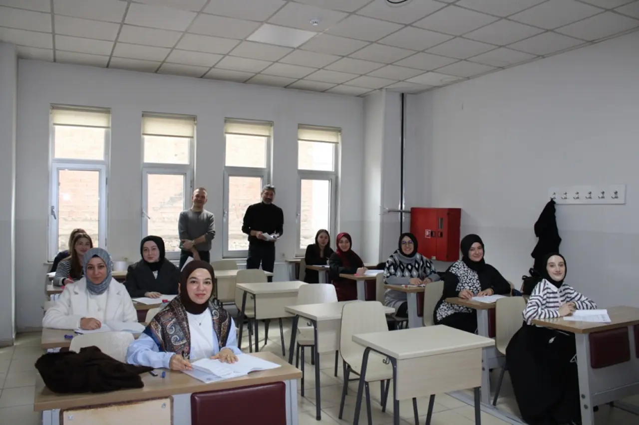 Farmahanede Sınav Heyecanı 3