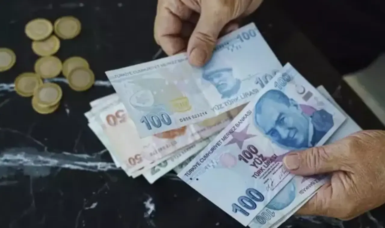 8 bin 77 liralık seyyanen zamda düğüm çözülüyor 3