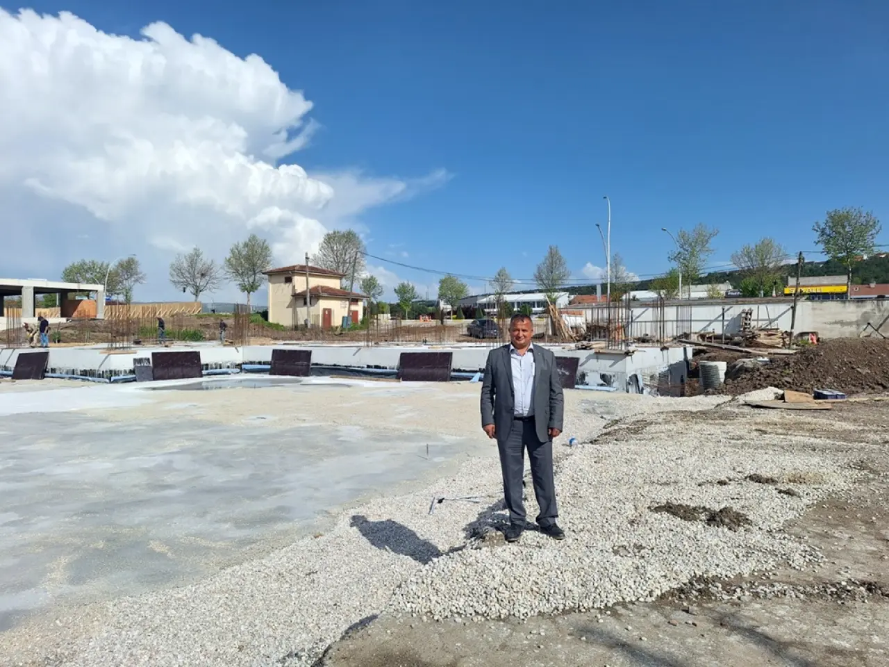 Motosikletçiler Plazası Yükseliyor 2