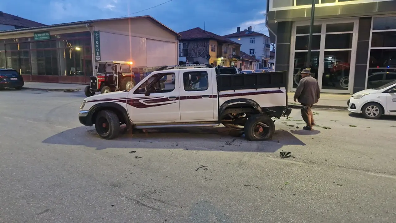 Alkollü Sürücü Dehşet Saçtı, O Anlar Kamerada 6
