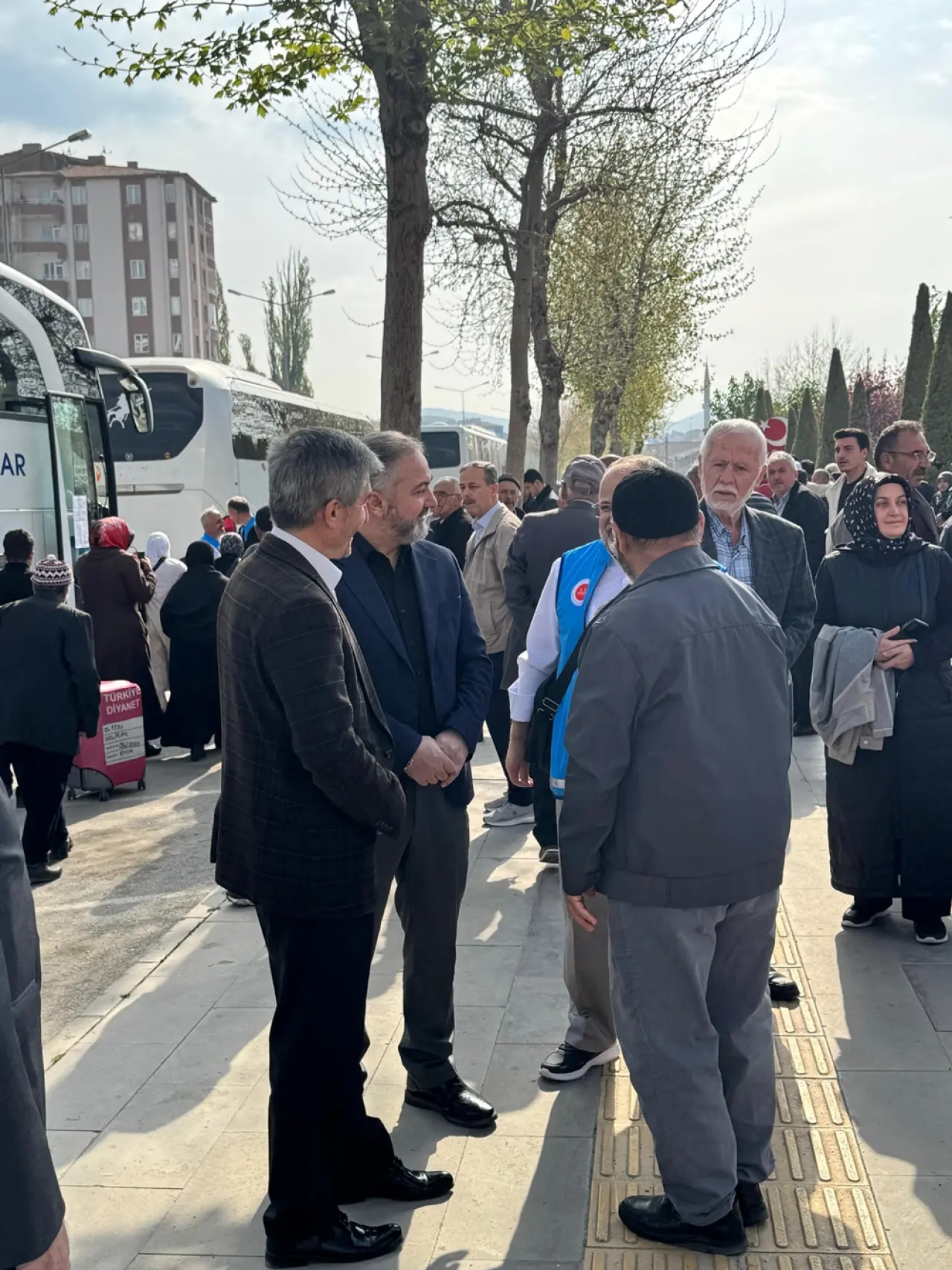 325 Hacı Adayı Dualarla Uğurlandı 5