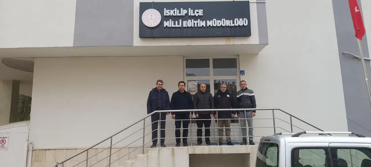 İskilip'teki Eğitim Yatırımları Yerinde İncelendi 3