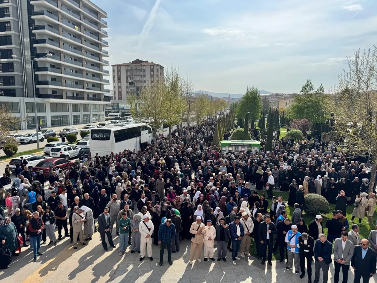 325 Hacı Adayı Dualarla Uğurlandı 1
