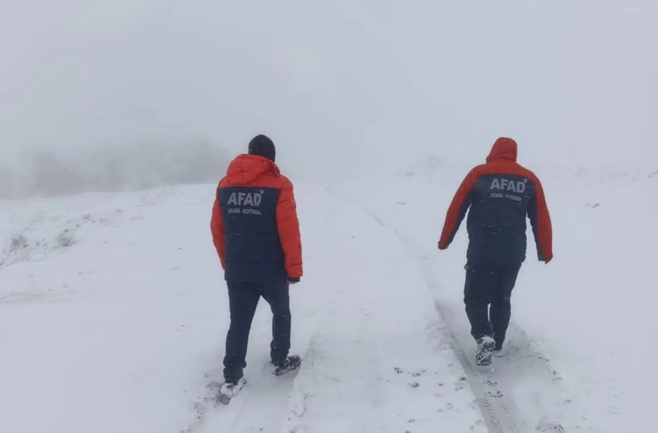 Mahsur Kalan Vatandaşlar Ekipleri Seferber Etti 2