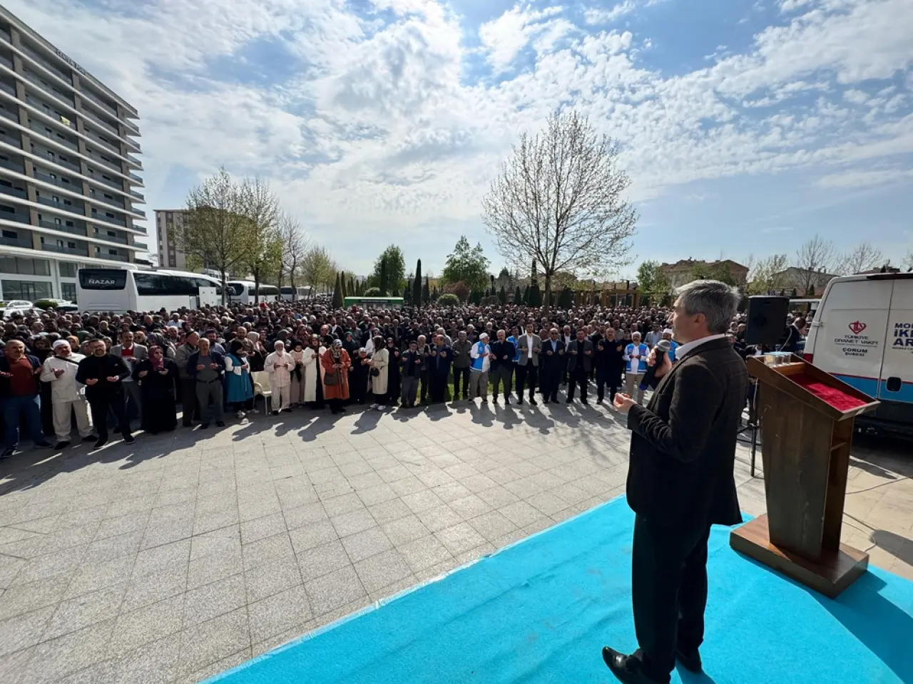 325 Hacı Adayı Dualarla Uğurlandı 3