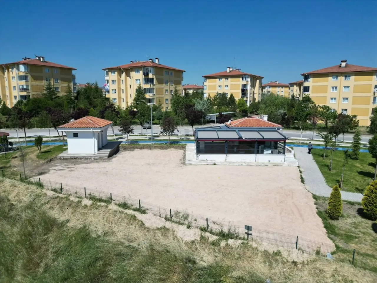 Akkent’e Yeni Sosyal Tesis 4