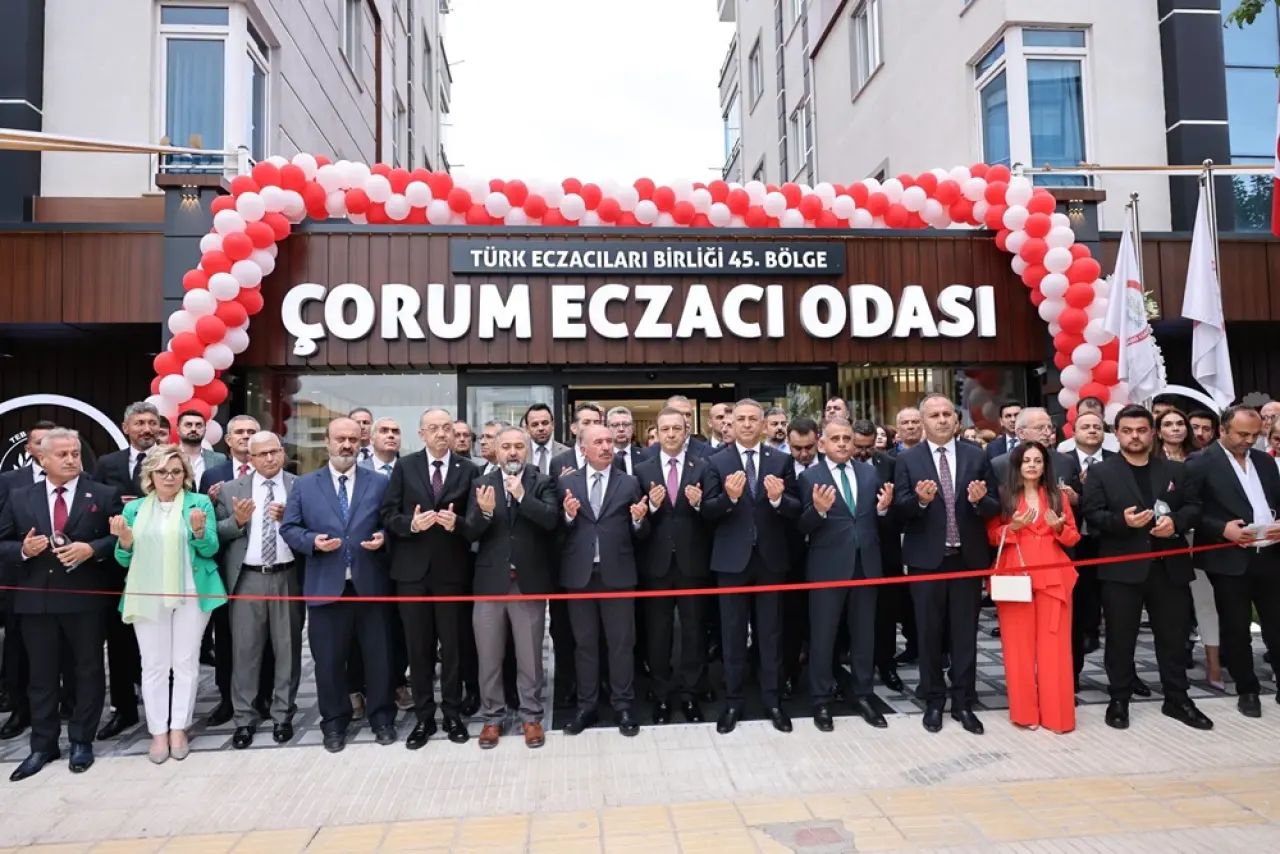 Çorum Eczacı Odası Yeni Yerinde 5