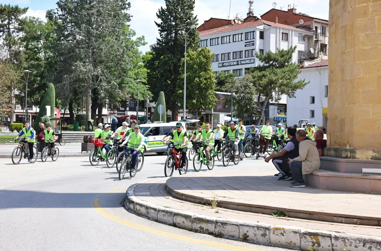 Sağlık İçin Pedal Çevirdiler 4