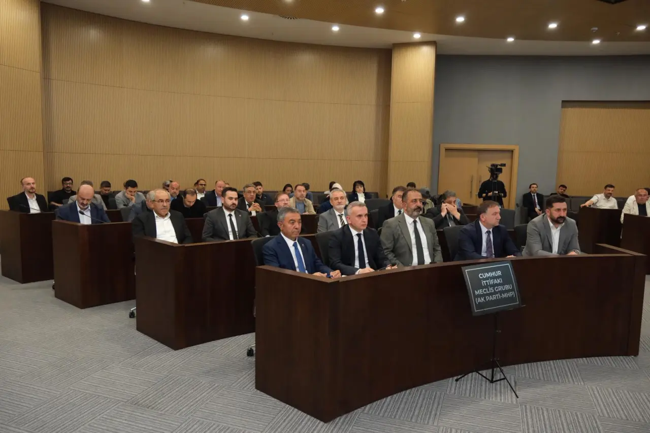 Eski Vali Yeni Bakan, Fahri Çorumlu Oluyor 5